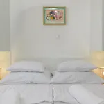krevet i doručak White Trogir