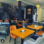 White Bed & Breakfast 3*