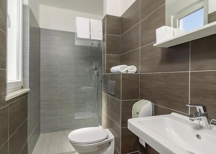 White Bed & Breakfast