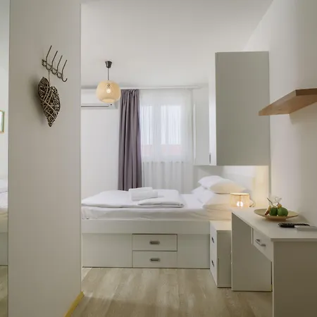 فندق مبيت وإفطار White تروغير